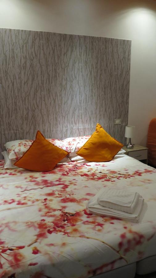 Lovely Rooms Vatican ローマ エクステリア 写真